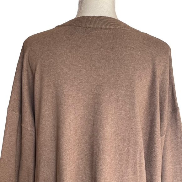 Torrid Women’s Everyday Plush Cardigan Plus Size 4 V-neck Button Front - Picture 9 of 12